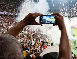 10 Aplikasi Nonton Bola Terbaik 2026 di HP, Gratis dan Resmi