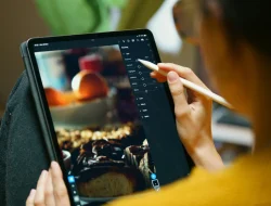 9 Aplikasi untuk Menggabungkan Foto Terbaik, Gratis di HP!