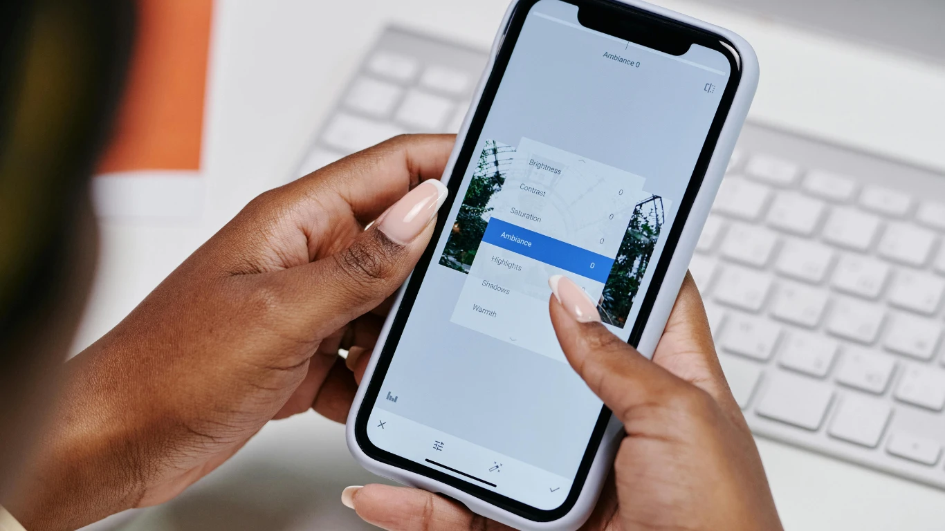 4 Cara Membuat CV di HP Tanpa Aplikasi, Gratis dan Cepat!