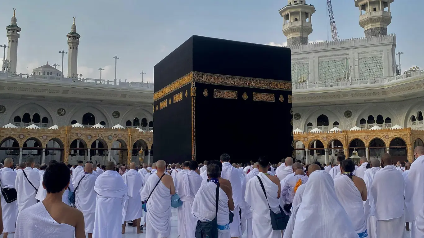 Naik Haji Berapa Juta? Cek Perbandingan 3 Jalur Haji ini